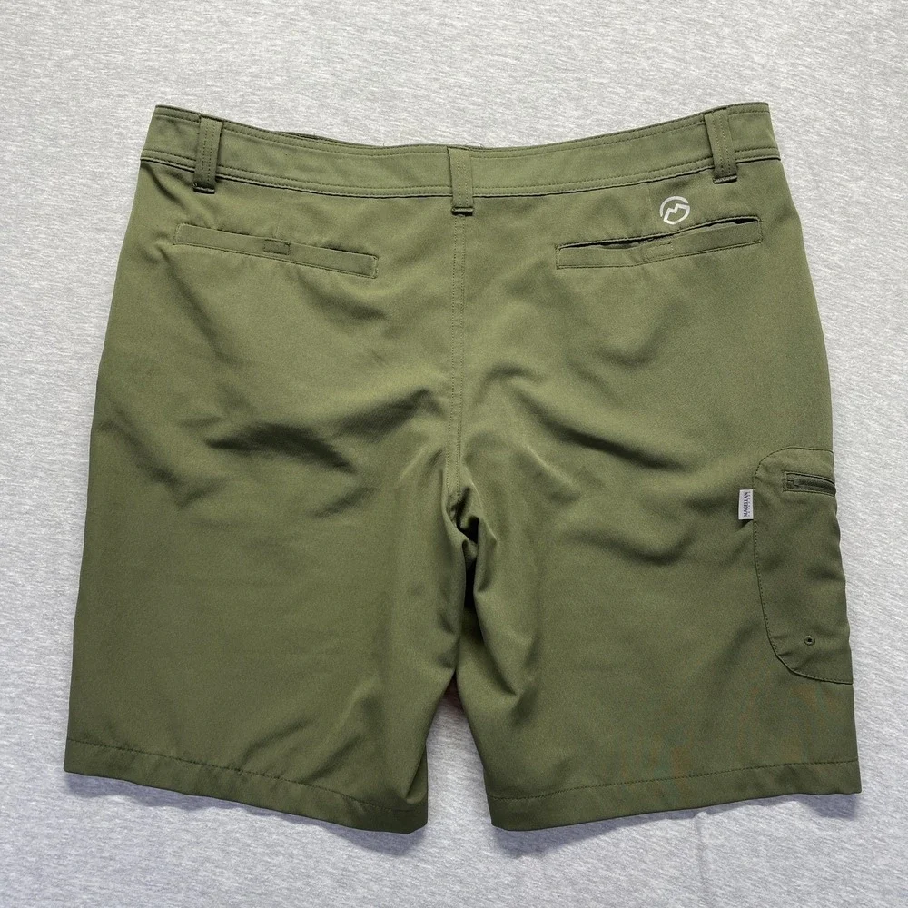 Magellan Outdoors Fish Gear Fishing Chino Shorts Mens 40 Green Water Resistance